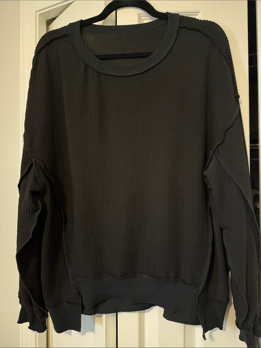 SHEIN Black Waffle-Knit Crewneck Sweatshirt